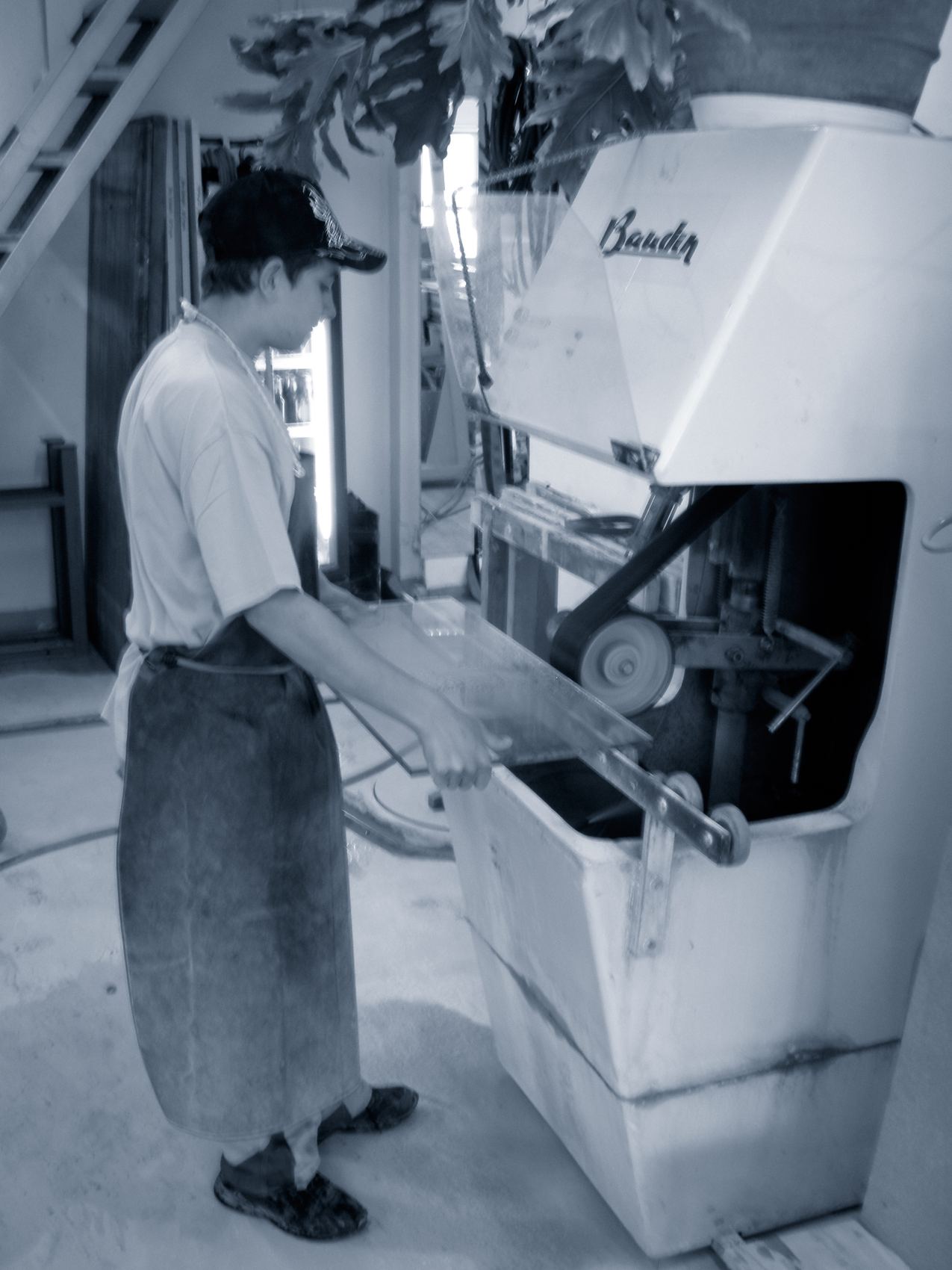 Spiegelmontage, Arbeit der Glaserei Piccini