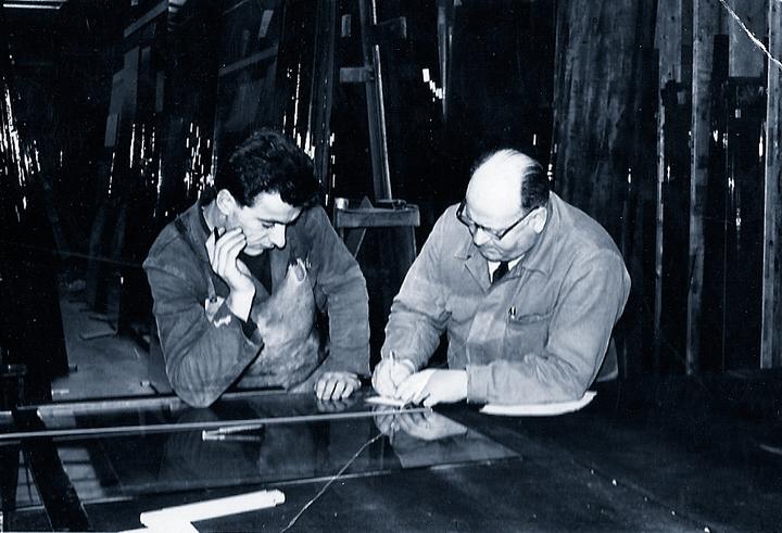 Archivfoto aus der Werkstatt der Glaserei Piccini